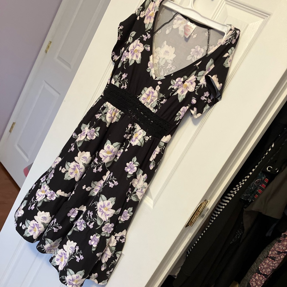 Black Lilac Floral Faux Crochet Belt Print Dress